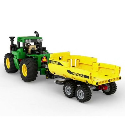 Lego Technic 42136 John Deere 9620R 4WD Tractor, 390 ks