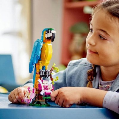Lego Creator 31136 Exotický papagáj 3v1, 253 ks