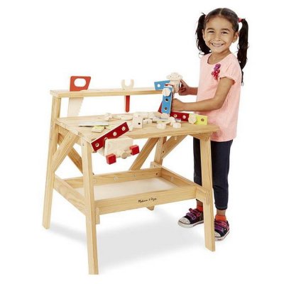 Melissa & Doug Drevený pracovný stôl s náradím, 61 ks