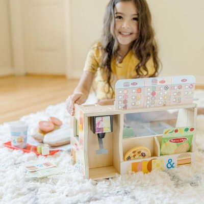 Melissa & Doug Drevený sendvičový pult, 56 ks