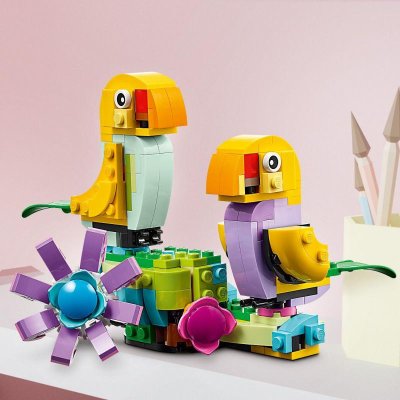 Lego Creator 31149 Kvetiny v krhličke 3v1, 420 ks