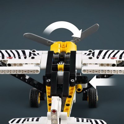 Lego Technic 42198 Lietadlo do vzdialených oblastí, 333 ks