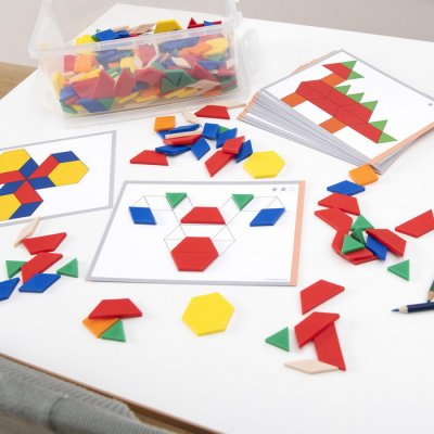 Betzold Pracovné karty Geometrické tvary A5, 32 ks